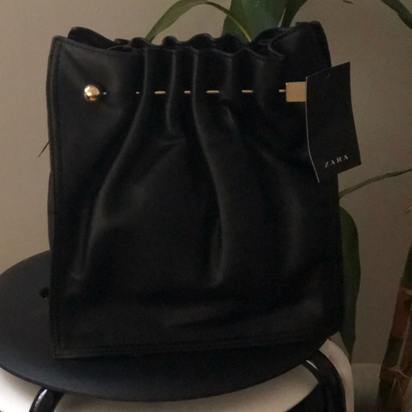 Zara black bucket bag - Picture 2 of 5